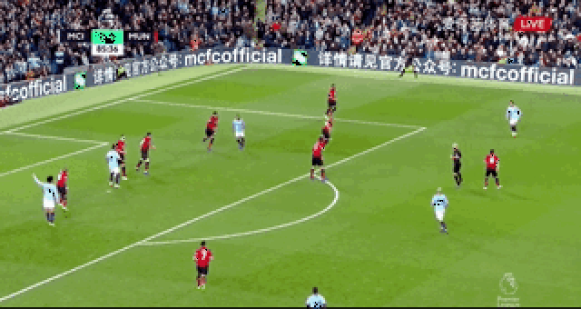 雷诺15中10轰生涯新高25分，蒙克也有25分