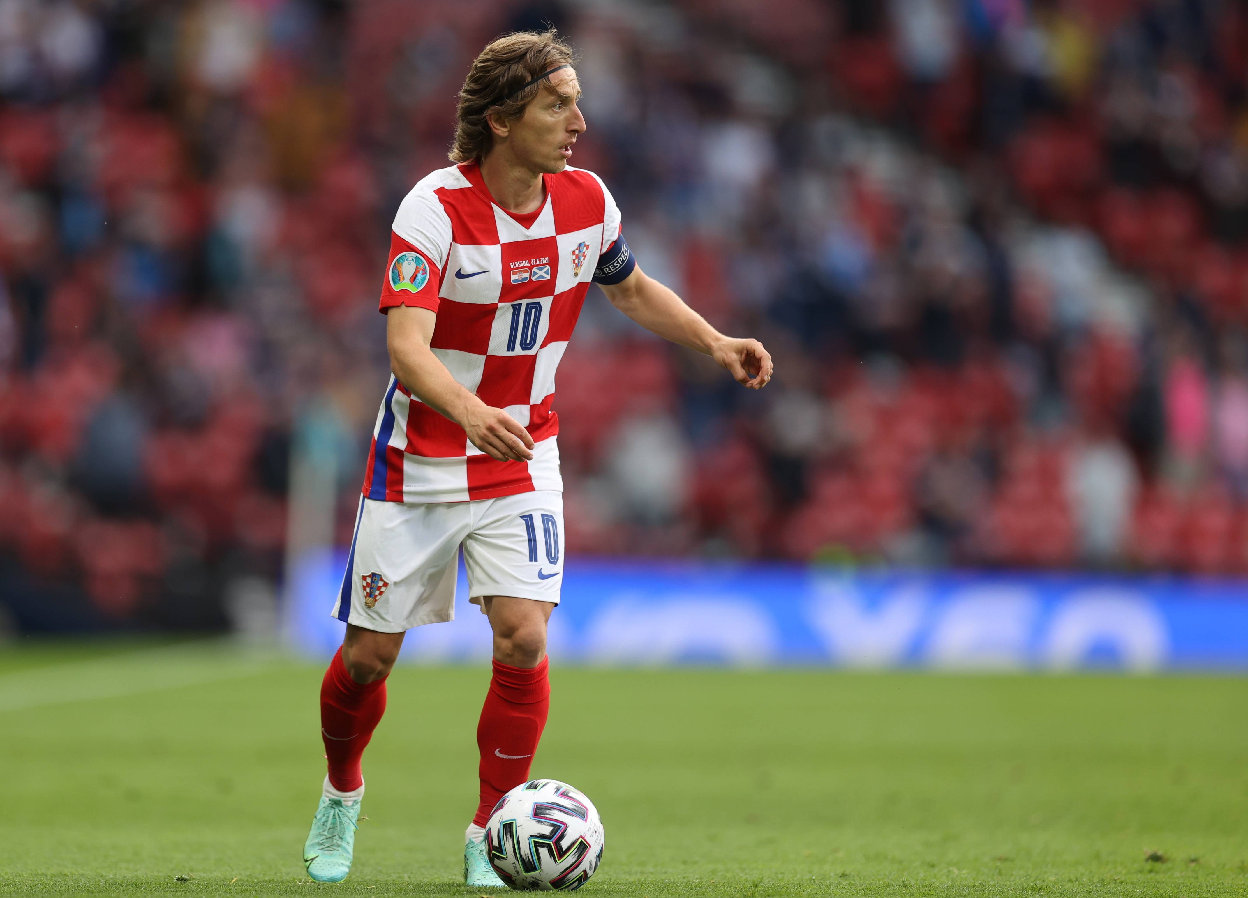 罗马诺：哈托将在今天接受体检，随后与切尔西签约至2032年