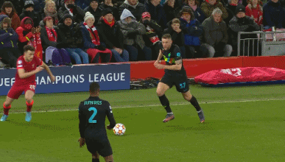 普利西奇成为英雄，AC米兰逆转都灵，重返意甲榜首