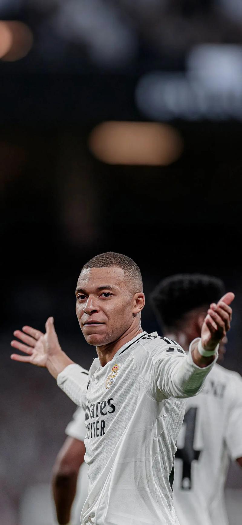 半场：云南1-0西海岸，奥斯卡助攻恩里克闪击